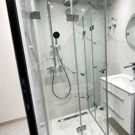 Mir Cozy Апартамент Варна