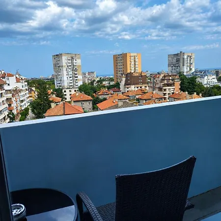 Апартамент Mir Cozy *
